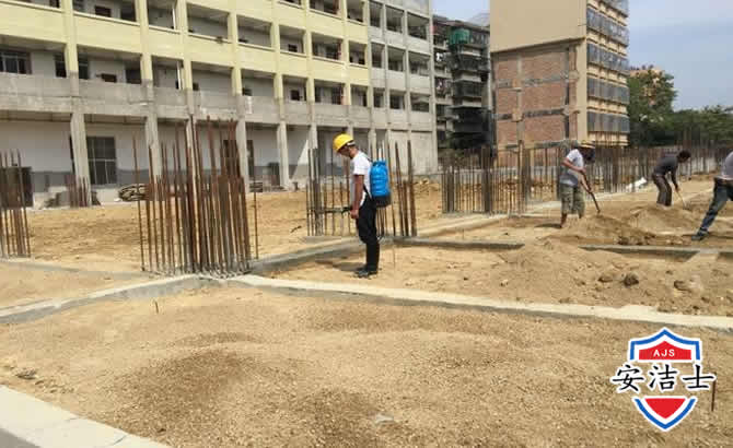 龙湾区学校机关防治白蚁